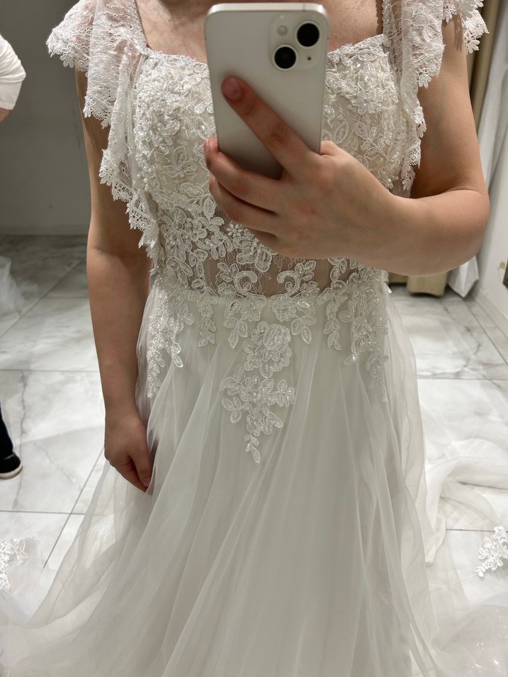 Dantel Detaylı Gelinlik - Görsel 3