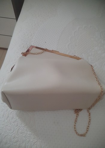 Moom Bag ,Ekru Yumuşak,zincir Detaylı Kadın Çanta - Görsel 6