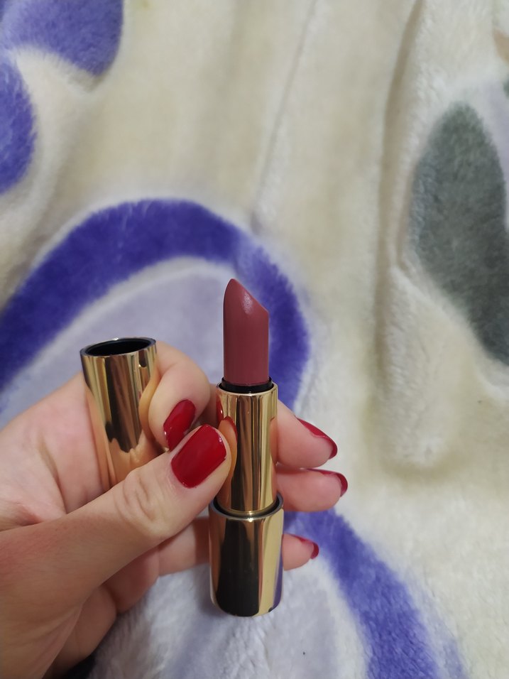 Gaddot pale pembe ruj - Görsel 3