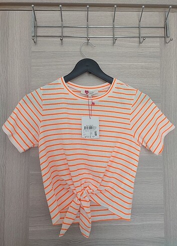 Koton crop t shirt 