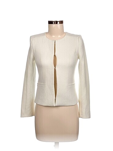 Mango Blazer %70 İndirimli.