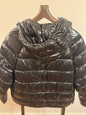 Zara Zara Kapüşonlu siyah mont