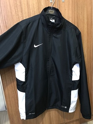 Nike eşofman üstü