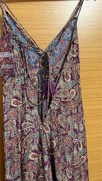 Zara Hint ipeği elbise