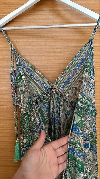 Zara Hint ipeği Bodrum elbisesi