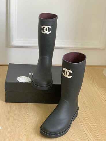 38 Beden siyah Renk Chanel rain bot