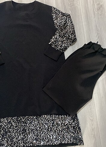 40 Beden siyah Renk Double Kumas Pullu Abiye Tesettür Takım Elbise