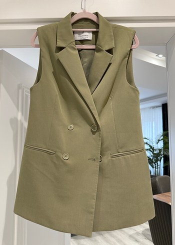 Düğmeli Kolsuz Kadın Blazer - Görsel 2