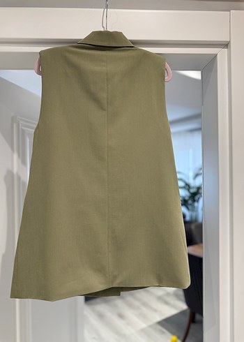 Düğmeli Kolsuz Kadın Blazer - Görsel 3