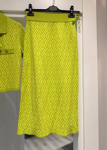 Kısa Kol Desenli Yeşil Kadın Triko Takım - Görsel 4