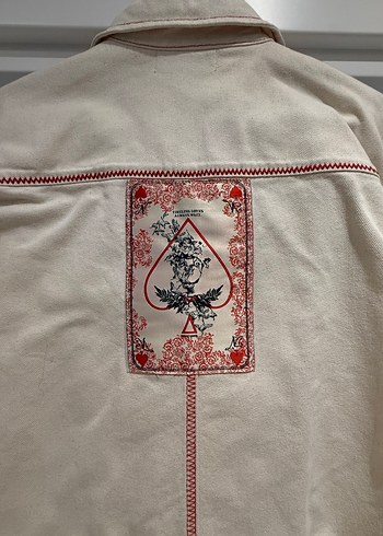 Düğmeli Beyaz Kadın Takım - Görsel 3