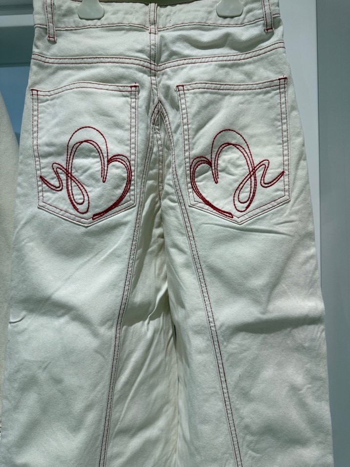 Düğmeli Beyaz Kadın Takım - Görsel 4