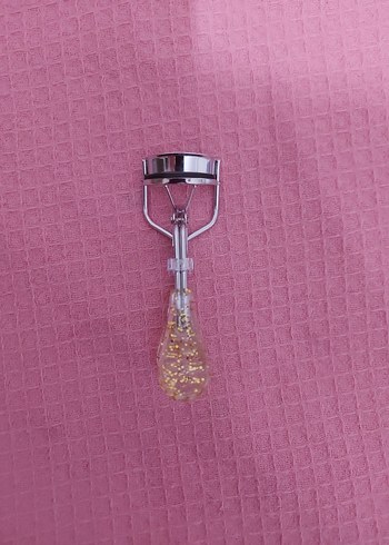 Altın Renk Kirpik Kıvırıcı - Görsel 2