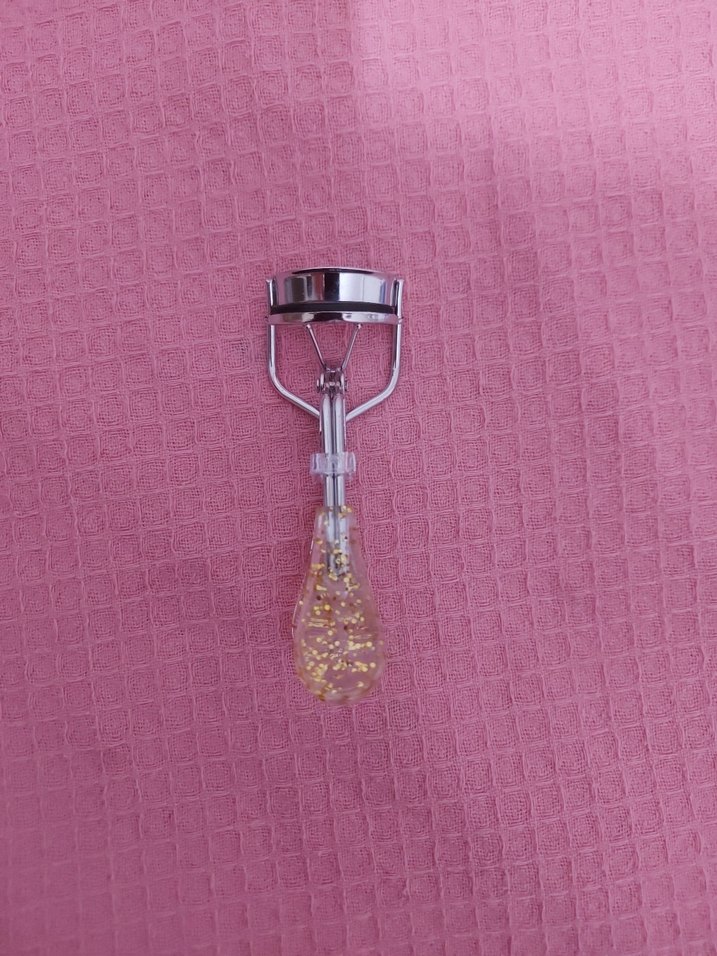 Altın Renk Kirpik Kıvırıcı - Görsel 2