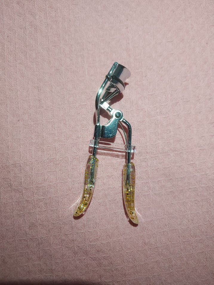 Altın Renk Kirpik Kıvırıcı - Görsel 3