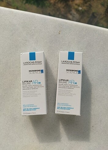 La Roche Posey lipikar baume&,lipikar sdnet yüz temizleyici