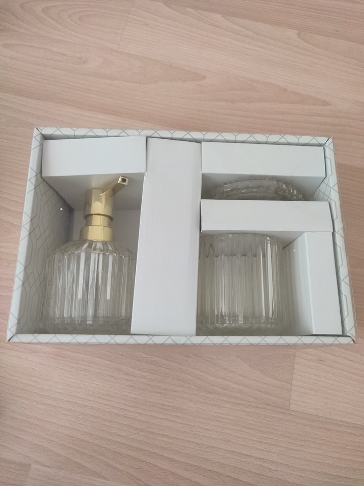 Karaca banyo seti - Görsel 3