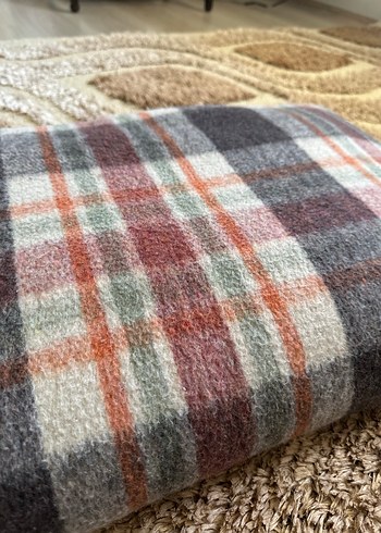 Gri Ekose Desenli Çok Renkli Battaniye - Görsel 4