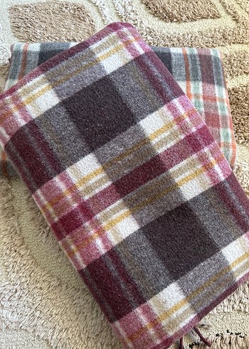 Gri Ekose Desenli Çok Renkli Battaniye - Görsel 2