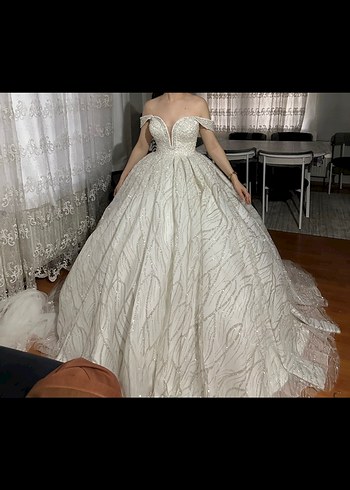 Beyaz V-Yaka Prenses Gelinlik - Görsel 9