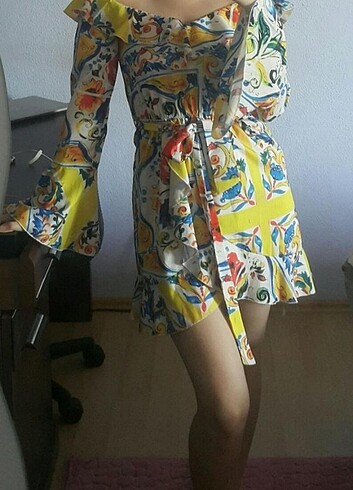xs Beden sarı Renk Pretty little thing elbise