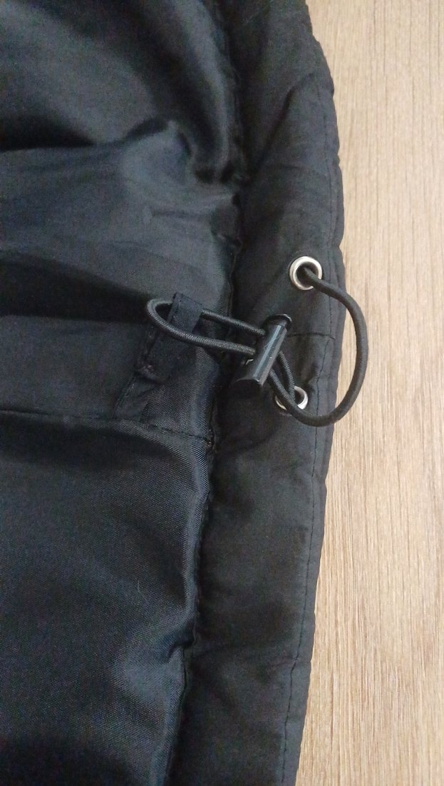 Siyah Beşiktaş Kartal Nakışlı Erkek Fermuarlı Şişme Yelek - Görsel 4