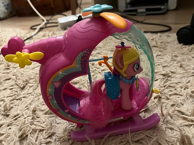  Beden my little pony pinkie pie ve helikopteri