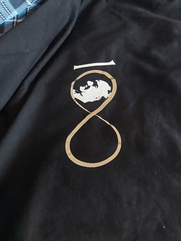 Siyah Minimalist Infinity Atatürklü Tişört — görsel 2/4