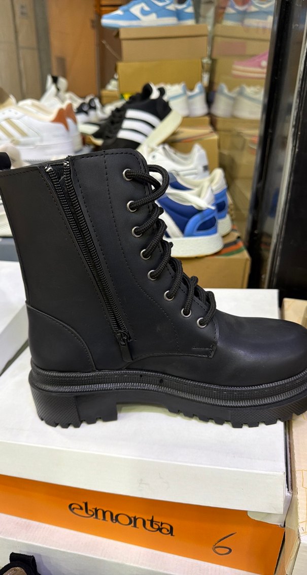 Siyah Bağcıklı Kadın Botu Blok Topuklu - Görsel 2