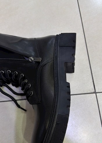 Siyah Kadın Goth Topuklu Bot - Görsel 4