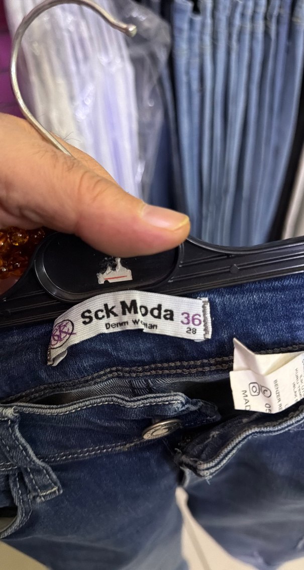 Mavi Kadın Bol Kesim Kot Pantolon - Görsel 2