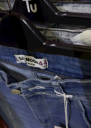 Düğmeli Mavi Denim Kadın Pantolon - Görsel 2