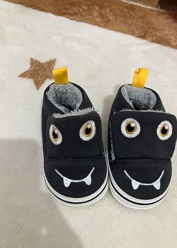 Kaydırmaz Tabanlı Erkek Çocuk Sıcak Panduf - Görsel 2