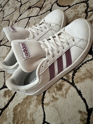 ADiDAS ADVANTAGE KADIN AYAKKABI
