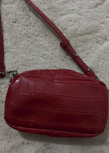 Kırmızı Deri Kadın Çapraz Çanta - Görsel 3