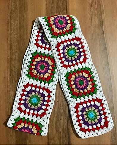  Örgü atkı