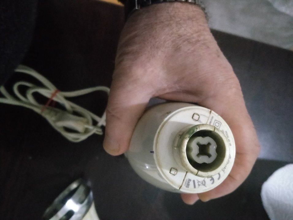 ARZUM Magus Beyaz El Blenderı - Görsel 3