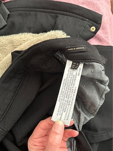 36 Beden siyah Renk Massimo Dutti Siyah Boru Paça, yüksek bel Jean - 36 beden