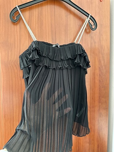 Zara ZARA MARKA, askıları taşlı, S beden bluz