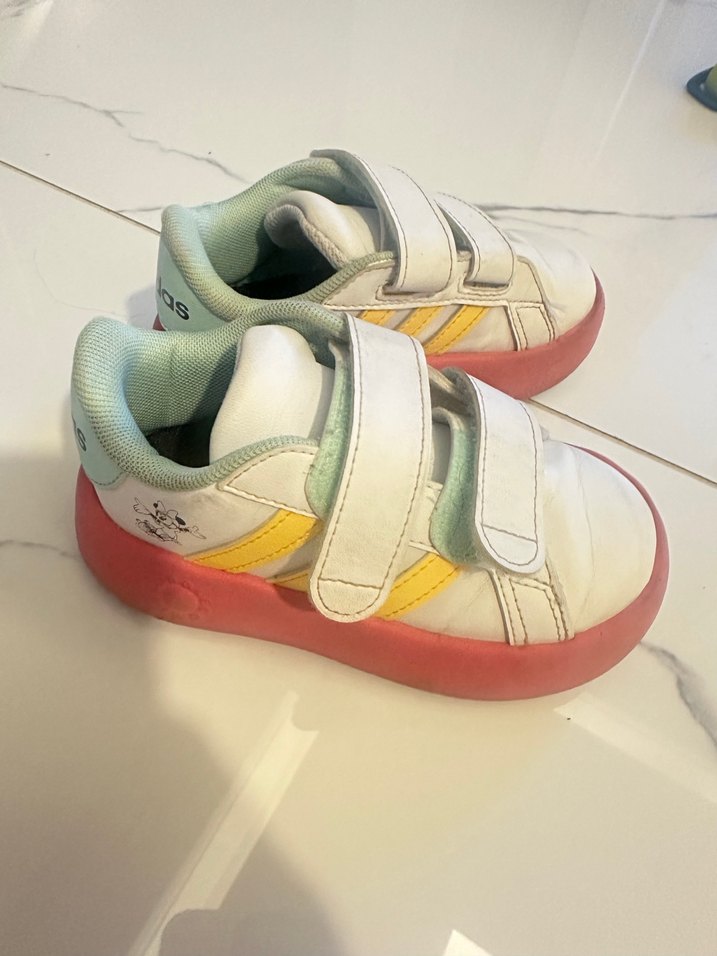 Spor ayakkabı - Görsel 2