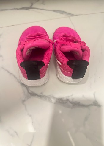 Kız Çocuk PembeBağcıklı Spor Ayakkabı - Görsel 3