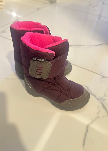 Kız Çocuk Cırt Cırtlı Bot - Görsel 2