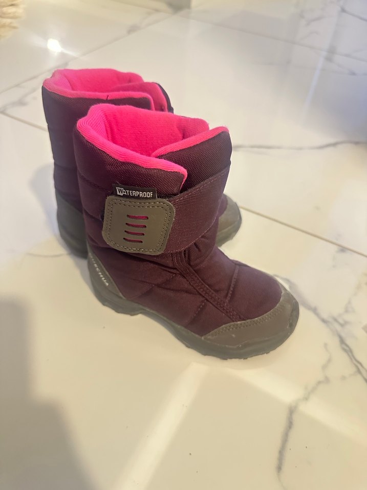 Kız Çocuk Cırt Cırtlı Bot - Görsel 2