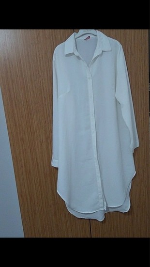 Beyaz tunik