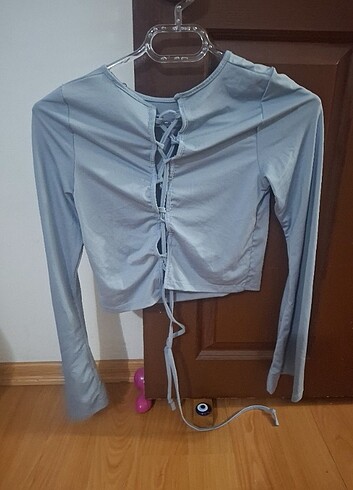 Diğer Sırt detaylı bluz
