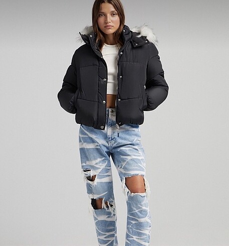 BERSHKA SİYAH ŞİŞME MONT