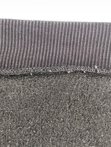 l Beden siyah Renk Diğer Sweatshirt %70 İndirimli.