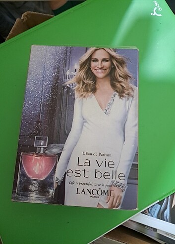 Lancome la via este belle parfüm sıfır kutu kapalı yeni orijinal
