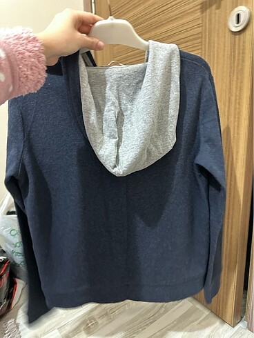 l Beden Bershka hırka