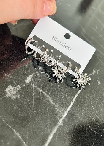 Mini Gri Sıralı Küpeler